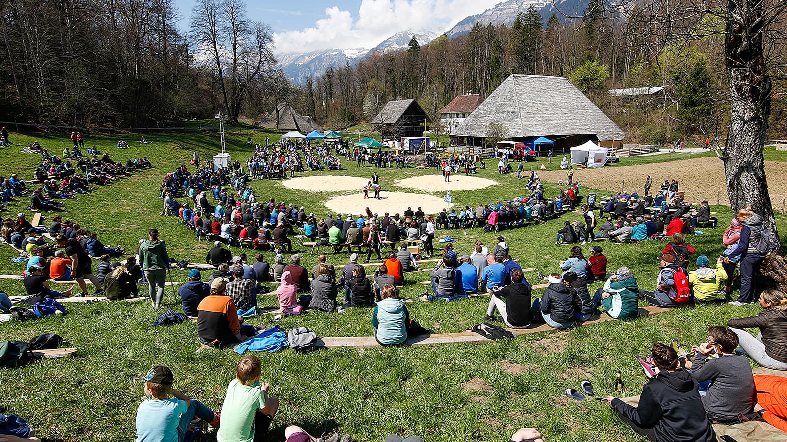  FestplatzBallenbergBarbaraLoosli.jpg 